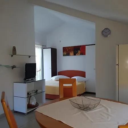 Studio Dragica Apartmán *