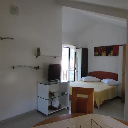 Studio Dragica Apartmán *